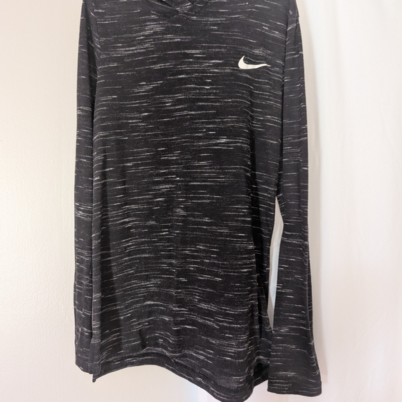 Nike Girl's Black and White Long Sleeve Tee with Hood - Picture 1 of 3